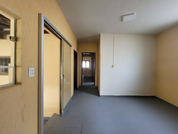 d37